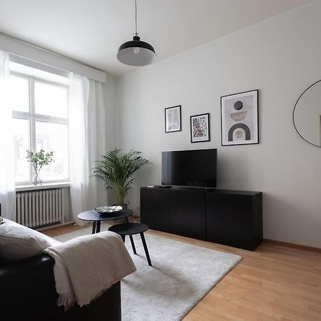 Kodikas Huoneisto Helsingin Keskustassa Apartman Helsinki Kültér fotó