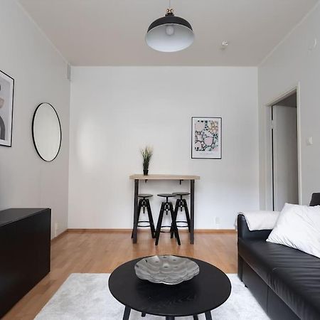 Kodikas Huoneisto Helsingin Keskustassa Apartman Helsinki Kültér fotó