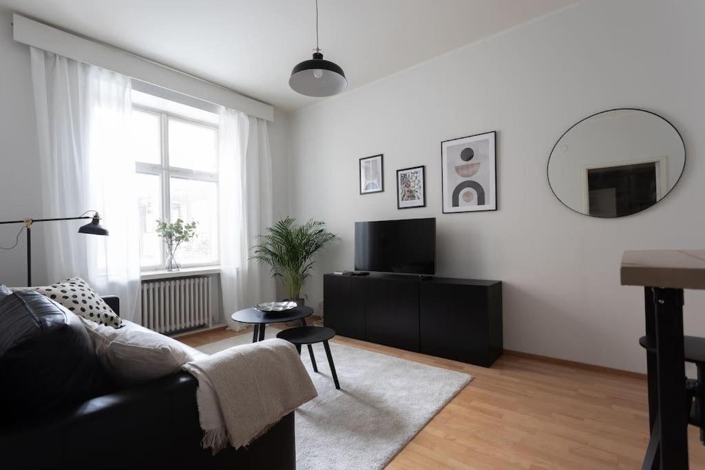 Kodikas Huoneisto Helsingin Keskustassa Apartman Helsinki Kültér fotó